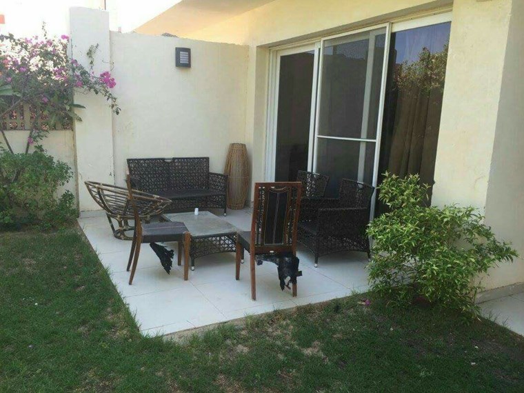 Villa for sale with furniture in Magawish.